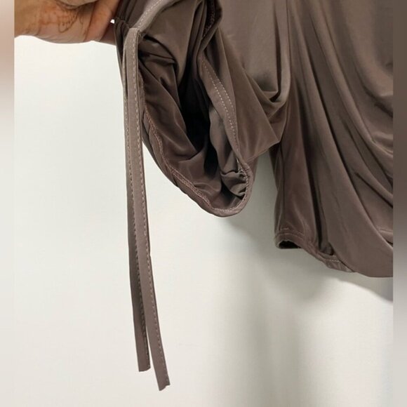 PrettyLittleThing Brown Ruched Bodycon Shorts - Size US Large - Picture 15 of 15